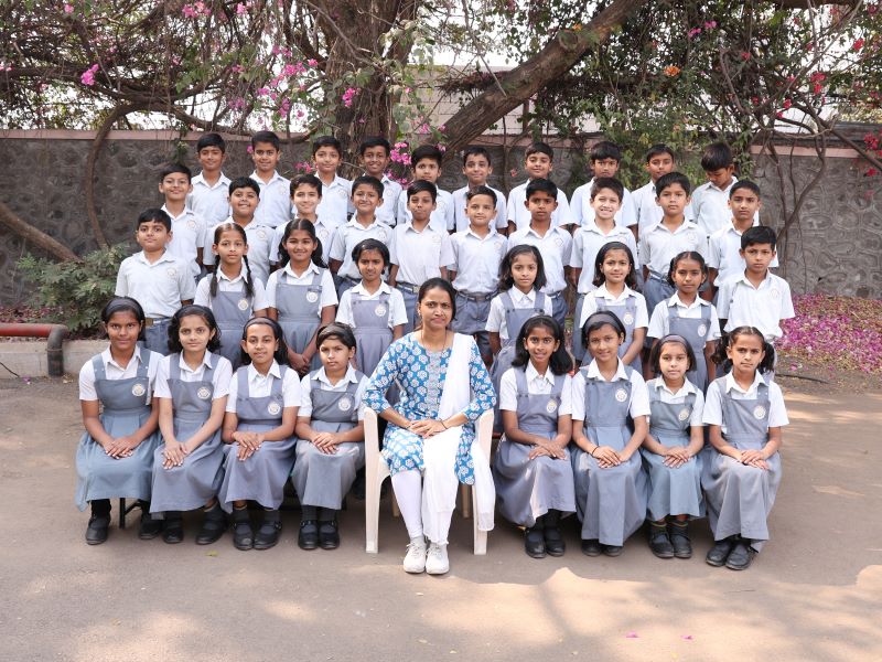 Std IV C - Mrs. Manju Malage 