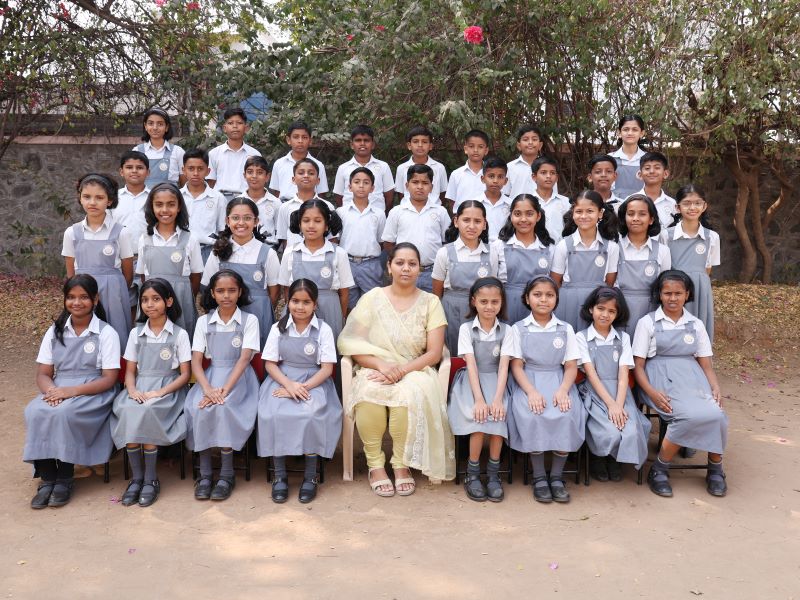 Std V A -  Ms. Tehesin Shikilkar