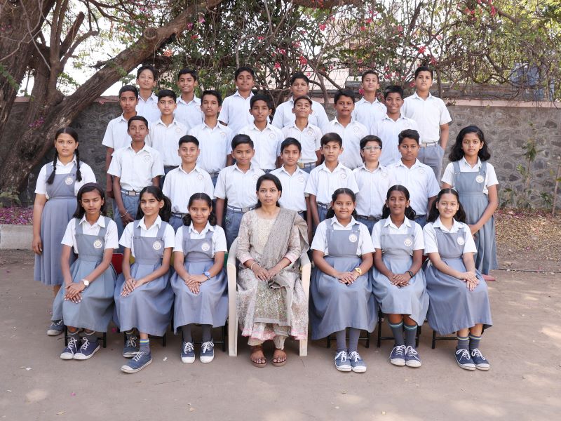 Std VII A - Mrs. Mounika Kamurti
