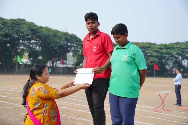 Glimpses of the Athletic Meet 