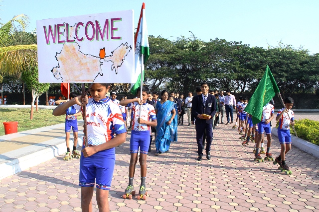 A warm Welcome to our visitors – Our skating divas escorting our guests from Sikkim. 