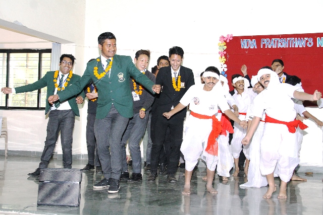 Cultural Feast – Our students from Stds. V to VIII performed the Koli Dance and Shetkari Dance for the guests. The students Sikkim also joined in the Dance and enjoyed it thoroughly. 